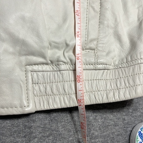 Sanctuary leather bomber style oyster white colored jacket. - Picture 10 of 12
